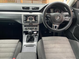 Volkswagen Passat B7 Dovoz GB 2.0TDI Bluemotion 103Kw - 10