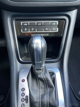 Volkswagen Sharan - 10