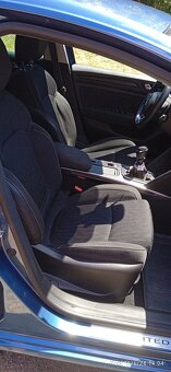 Renault Megane IV - 10