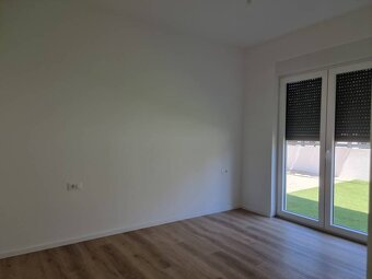 CHORVÁTSKO - Pekné apartmány 350m od pláže (S2) - VODICE - 10