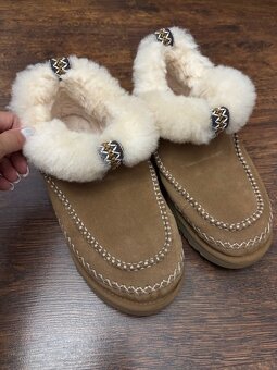 Cizmy UGG velkost 40 - 10
