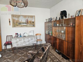 Rodinný dom na podnikanie v službách v obci Beluši -Rezervov - 10