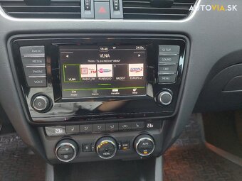 Škoda Octavia Combi 1.6 TDI 110k Style, Webasto, full servis - 10