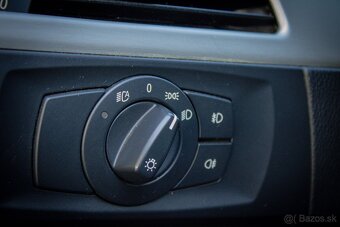 BMW 330d xDrive E91 A/T - 10