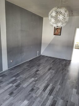 Veľký, slnečný byt aj s Balkónom na Závadke nízky nájom - 10