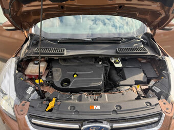 FORD KUGA TITANIUM 2.0 TDCi 4X4 - 10