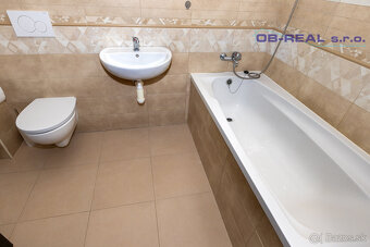 Prenájom č. zariadeného 2izb bytu 58m2 3/6p. Galanta West - 10