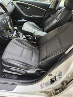 Hyundai i30 1.6crdi 94kw - 10