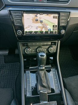 Skoda Superb 1.6TDI Style - 10