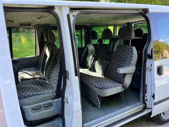 Ford Transit Tourneo 2.2 TDCi L1H1 Bus - 10