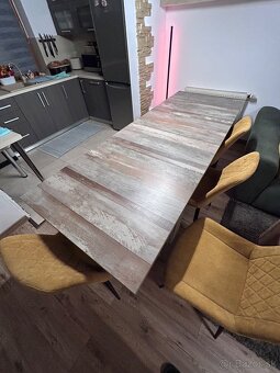 Rozkladací jedálenský stôl - 10