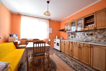 Na predaj rodinný dom, 969m2, Brodno - 10