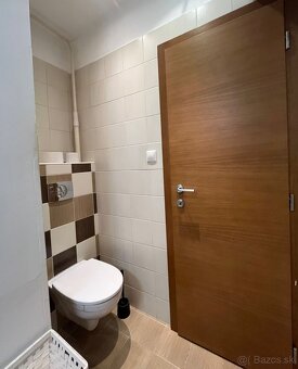 Izba Bratislava - 10