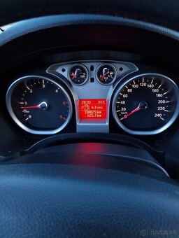 Ford Cmax, 2010, veľmi pekný 4,3L - 10