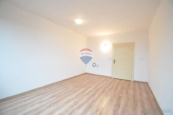 PREDAJ, Rodinný dom, Štrba, pozemok 184 m2 + spoločný dvor p - 10