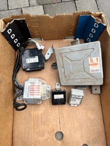 Ponúkam jimnyho na diely - 10