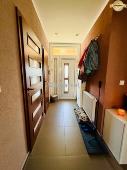 Priestranný 5i RD s garážou po vkusnej rekonšt. na Tulipáne - 10