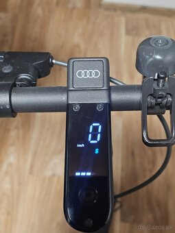 Kolobezka Audi Segway nineboot - 10