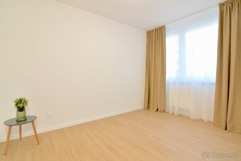 Nový 3izbový byt s klimatizáciou a parkovaním Nitra Mlynárce - 10