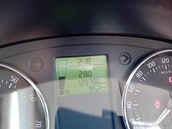 ŠKODA FABIA 2 1.2 TSI 63 KW - 10