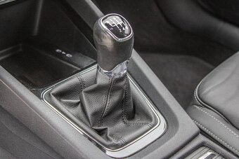 Škoda Octavia 1.5 TSI Style - 10