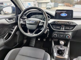 Ford Focus - 10