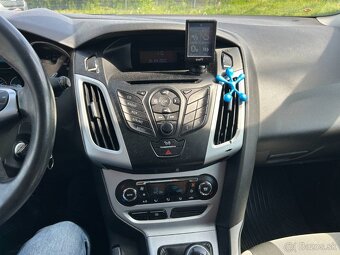 Ford Focus Kombi 1.6 TDCi DPF Trend - 10