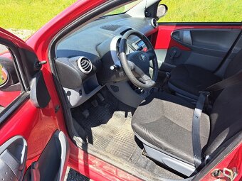 Toyota Aygo 1.0 VVT-i - 10