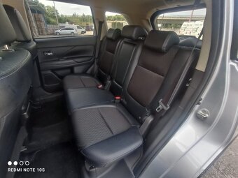 MITSUBISHI OUTLANDER 2,0 MIVEC 4WD CVT - 10