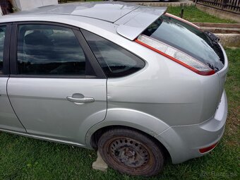 Rozpredám Ford Focus II (2008) benzín - 10