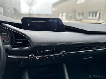 Mazda 3 2.0 Skyaktiv G122 - 10