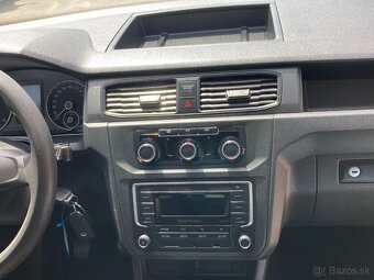 VOLKSWAGEN CADDY MAXI 2,0TDi VAN -DPH - 10
