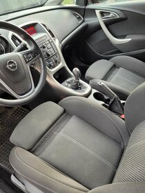Opel Astra 1.7 Cdti rok 2010 naj.83000 km - 10