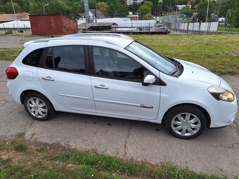 Renault clio 3 grandtur - 10