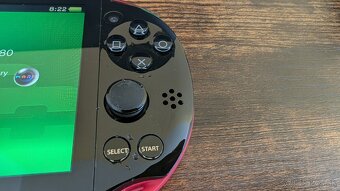 PS Vita 2000 slim čierno-ružová - 10