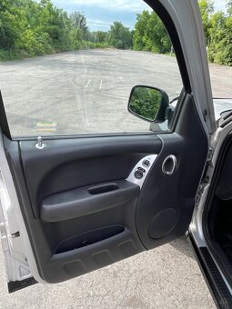 Predam Jeep Cherokee KJ Liberty - 10