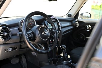 Mini Cooper 1,5 100kW AT6 - 10