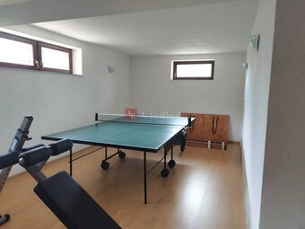 DVOJGENERAČNÝ RODINNÝ DOM, BANSKÁ BYSTRICA časť Pršianska te - 10