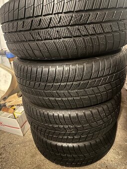 Zimná sada 235/45 R18 - 10