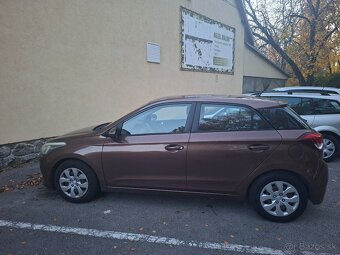 Hyundai i20 1.25 62kw M5 - 10