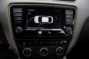 Škoda Octavia 3 2.0TDI 110KW Style - 10