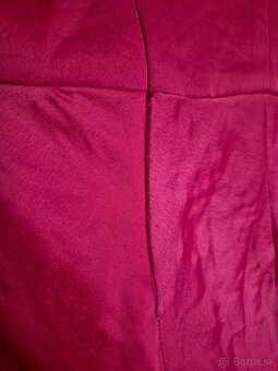 Elegantné lesklé šaty M - 10