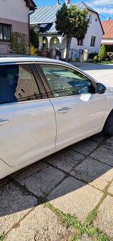 Peugeot 308 1.2 puretech 96kw GT Line - panoráma - 10
