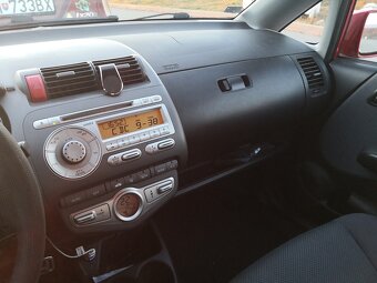 HONDA JAZZ 2005, 1.4 - 10