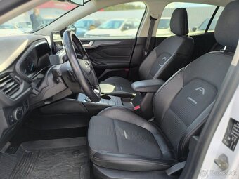 Ford Focus Kombi 2.0 TDCi EcoBlue Active A/T - 10