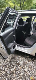 Predám Škoda Superb 3 combi obsah 2 liter desel ročník 2016 - 10