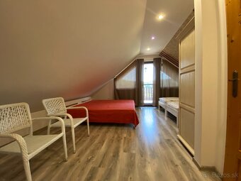 Na predaj štýlový dom s wellnessom v centre Pozby. - 10