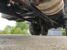 Mercedes UNIMOG 6X6 U2450 Výťah - 10