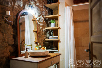 BOSEN | Rodinná farma pri Litave s pozemkom vo výmere 9 565  - 10