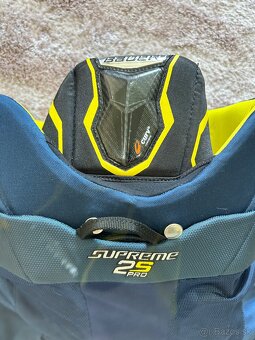 NOVÉ HOKEJOVÉ NOHAVICE - BAUER SUPREME 2 S PRO - XL NAVY - 10